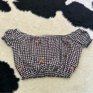 Kendall & Kylie cropped top